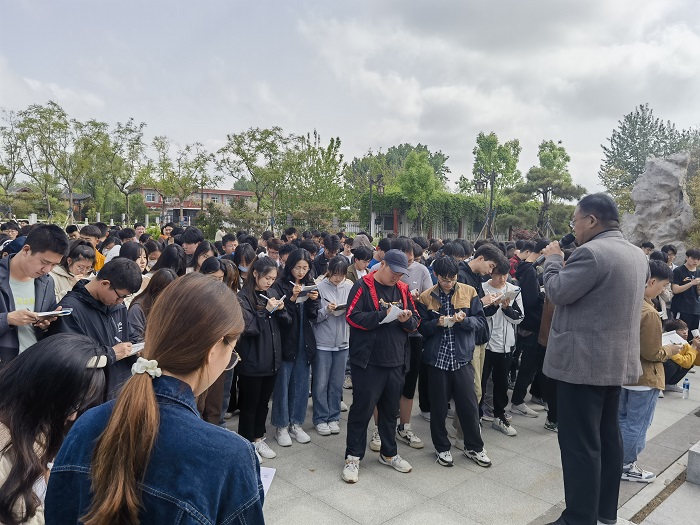 美育3.jpg 美育3.jpg